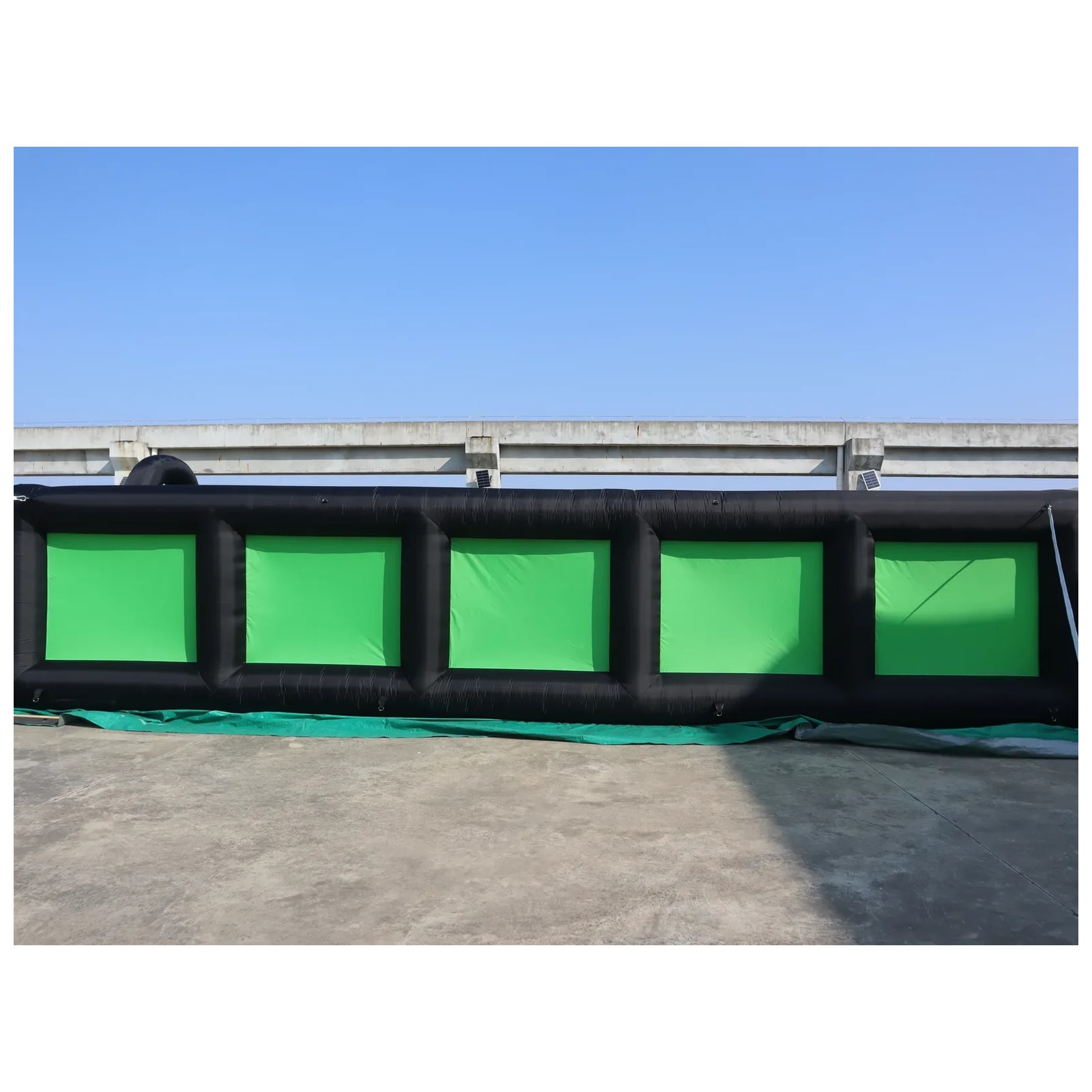 Mê cung bơm hơi ngoài trời màu - đánh giá và giá Outdoor Adventure Rentals