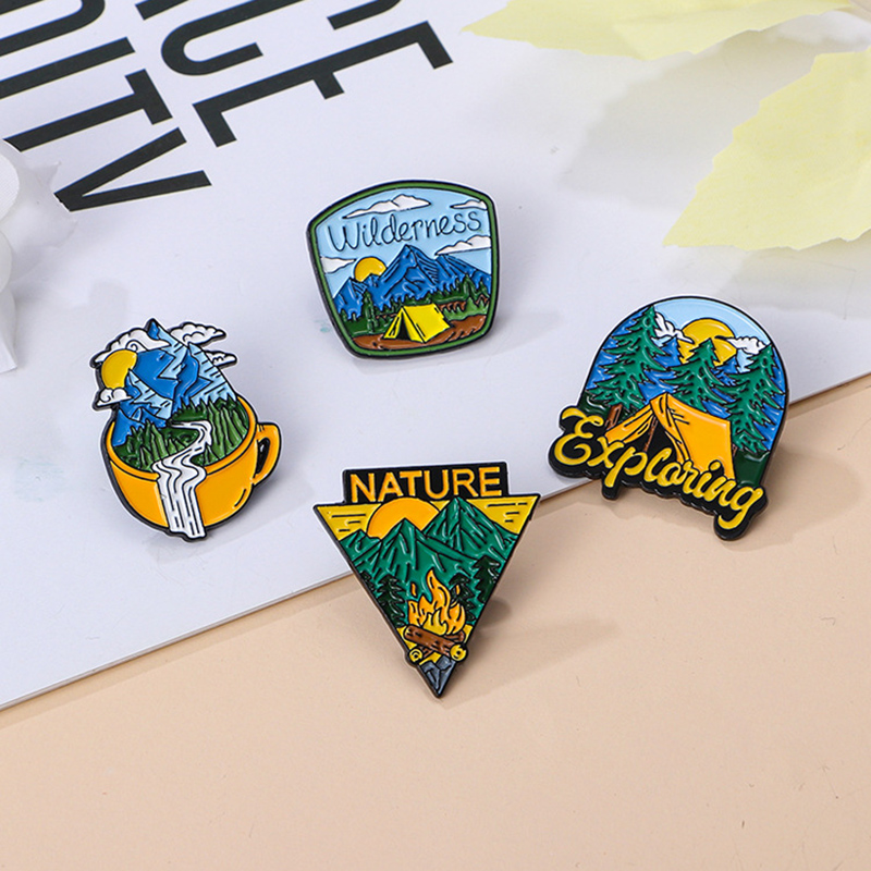 Outdoor camping series emblem  - đánh giá và giá Outdoor Adventure Series