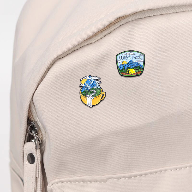 Outdoor camping series emblem  - đánh giá và giá Outdoor Adventure Series